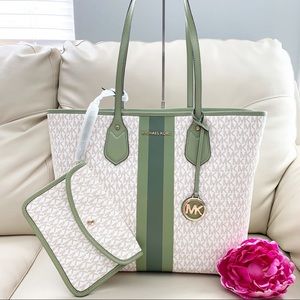 NWT Michael Kors Ava Tote